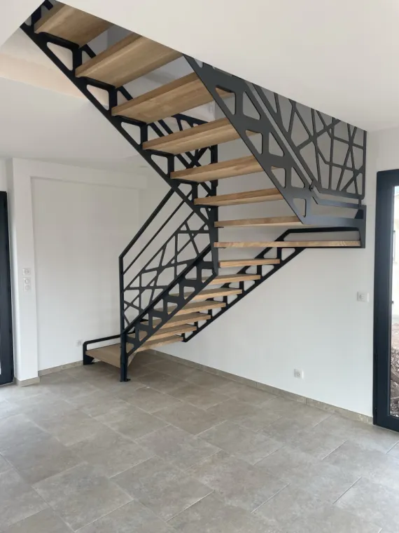 Escaliers en métal sur mesure, Toulon, EDC13