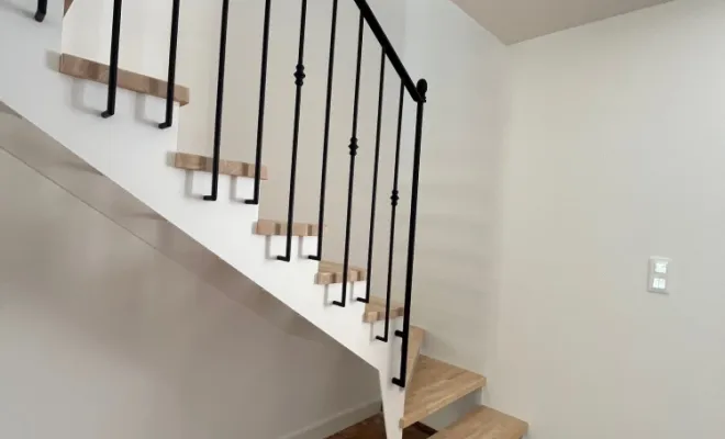 Fabrication d'un escalier métallique et bois sur la commune d'Aix en Provence, Vitrolles, EDC13