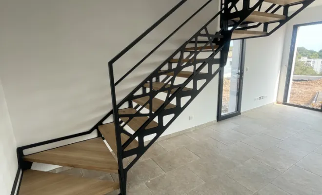 Escaliers en métal sur mesure, Toulon, EDC13
