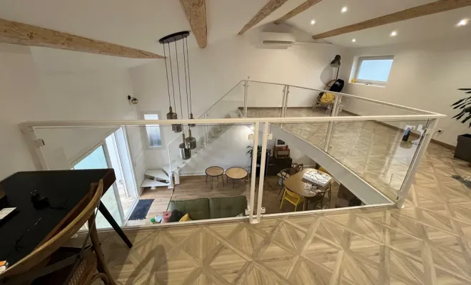 Création de garde-corps en acier et verre à Istres, Vitrolles, EDC13