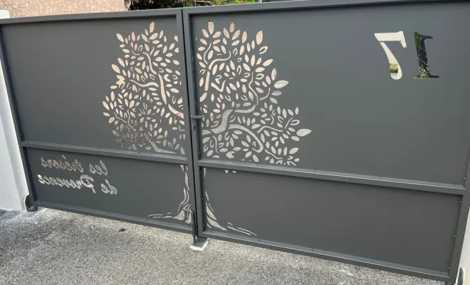 Installation d'un portail à La Couronne, Vitrolles, EDC13